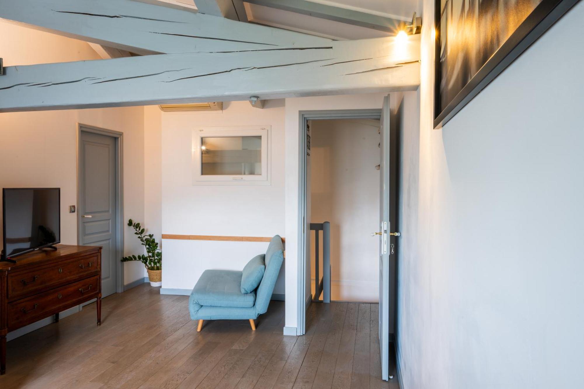 Chez La Fille De L Eclusier Apartment